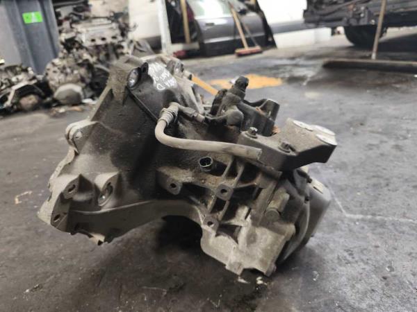 BOITE DE VITESSE MANUEL OPEL CORSA D 1.3 CDTI CODE: MKG - Vue 5